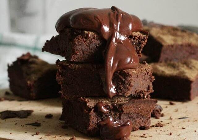 Easy Chocolate Lava Cake Recipe